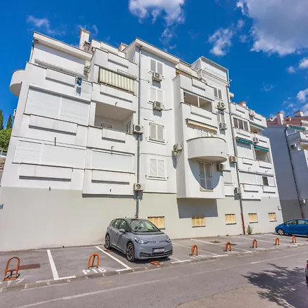 Apartment Leko Crikvenica
